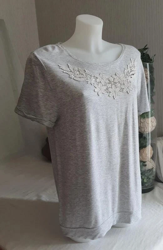 T-shirt femme gris chiné brodé Taille XL